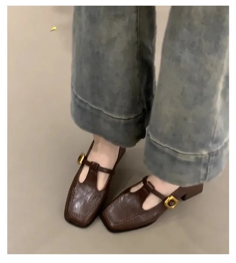 حذاء نسائي بتصميم ماري جين، مق - مراجعة Womens Heels وسعره