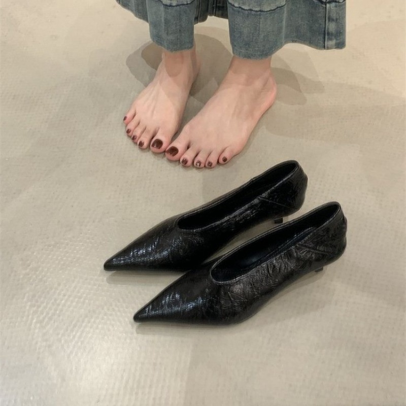 2025 خريف جديد ركاب الرياح كعب - مراجعة Womens Heels وسعره