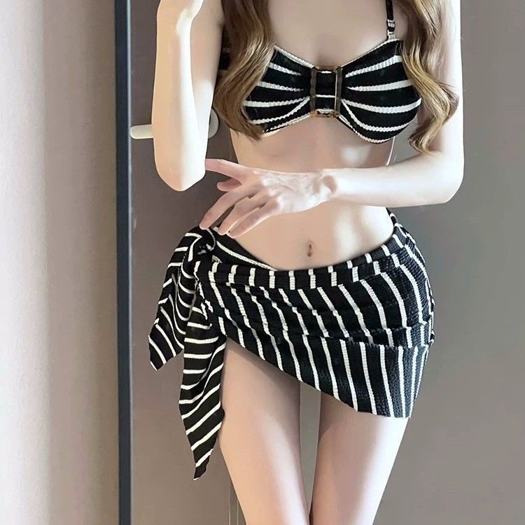 بدلة سباحة نسائية صيف 2026، مل - مراجعة Womens Suit وسعره