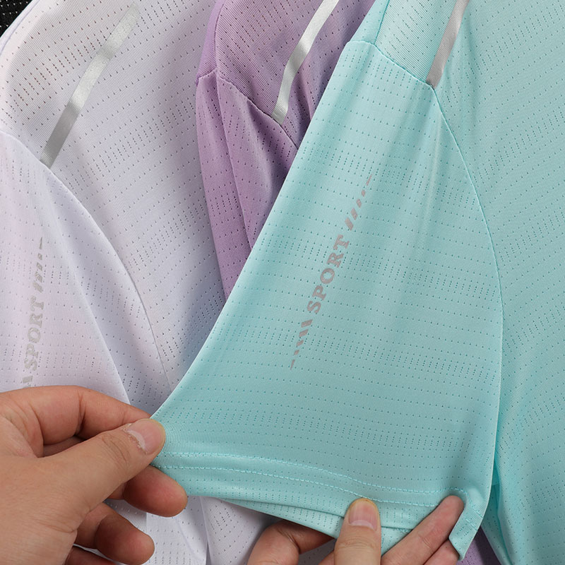 تي شيرت نسائي سريع الجفاف للجر - مراجعة Silk Blouse وسعره
